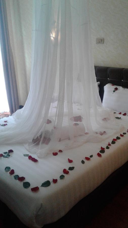 Caron Pension Bahir Dar Exterior photo
