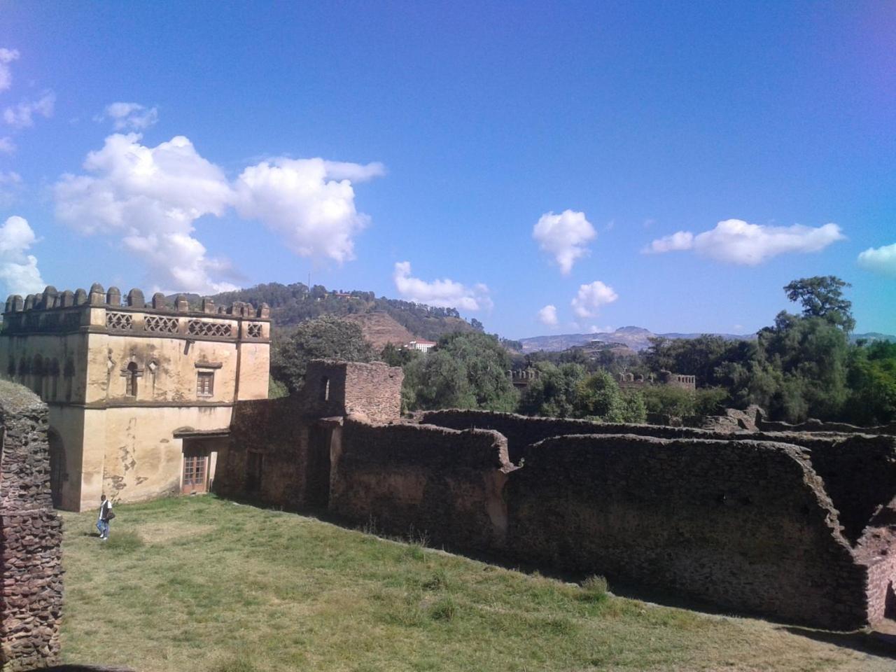 Caron Pension Bahir Dar Exterior photo